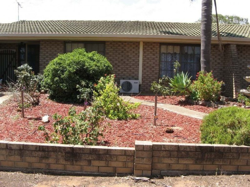 8 High Street, Willaston SA 5118