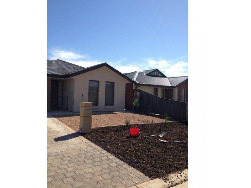 1832 Semillion Crescent, Andrews Farm SA 5114