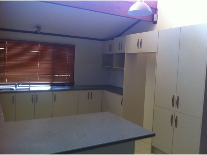 1 Colville Drive, Willaston SA 5118