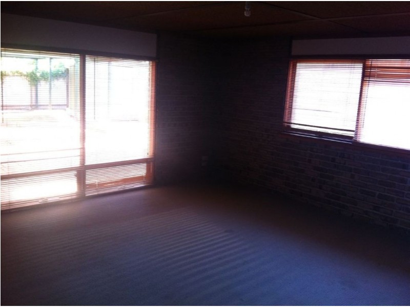 1 Colville Drive, Willaston SA 5118