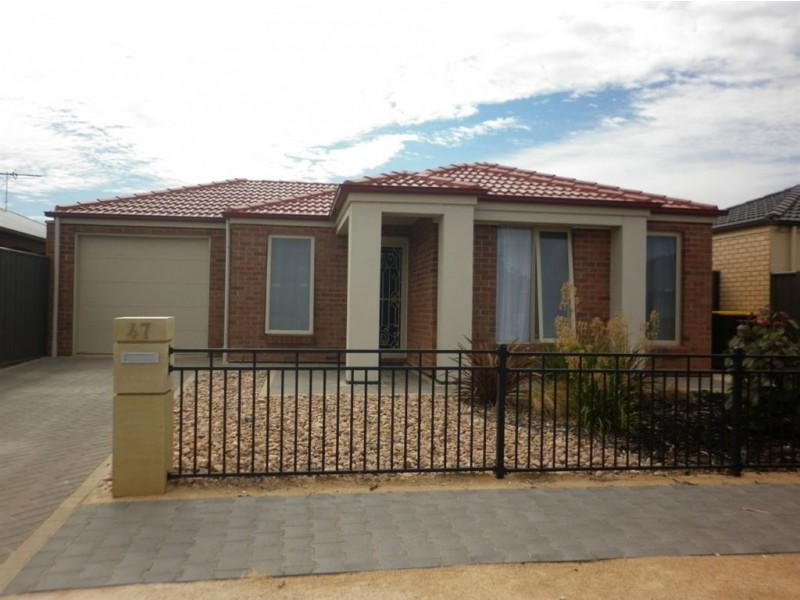 47 St Clair Avenue, Andrews Farm SA 5114
