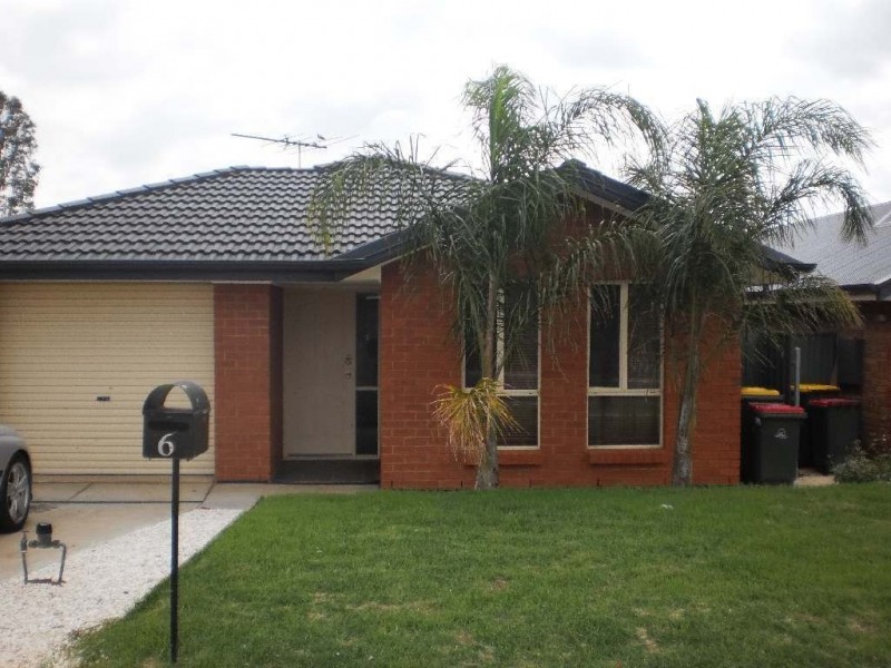 6 Woods court, Munno Para West SA 5115