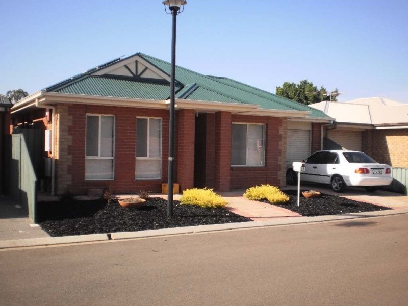 21 Oxford court, Elizabeth Park SA 5113