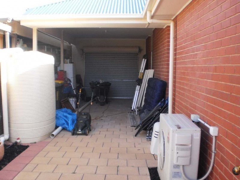 21 Oxford court, Elizabeth Park SA 5113