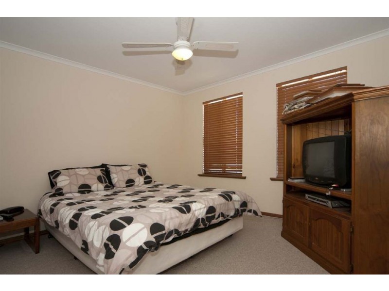 9 Birkett street, Evanston SA 5116