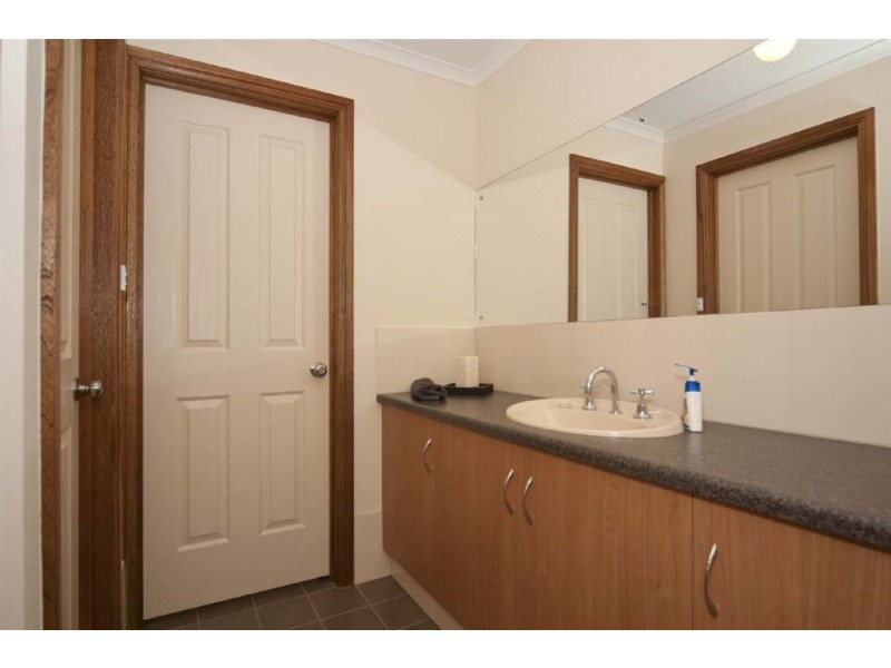 9 Birkett street, Evanston SA 5116