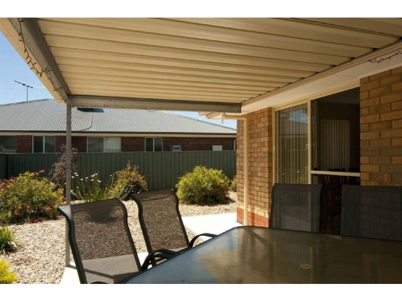 9 Birkett street, Evanston SA 5116