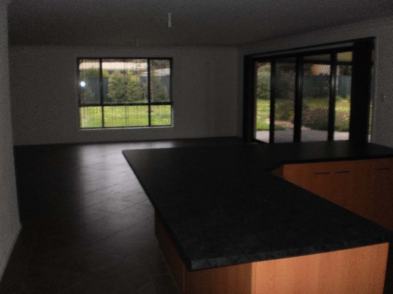 12 Jemalong Crescent, Roseworthy SA 5371