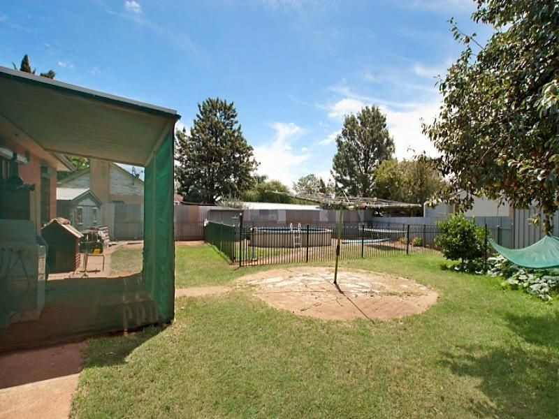 19 Shillabeer Road, Elizabeth Park SA 5113