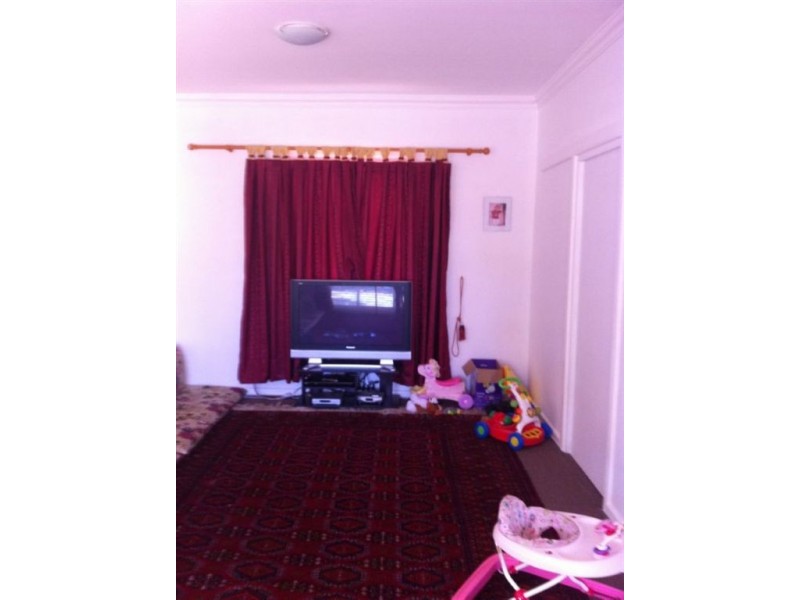 8 Sullivan Road, Elizabeth Park SA 5113