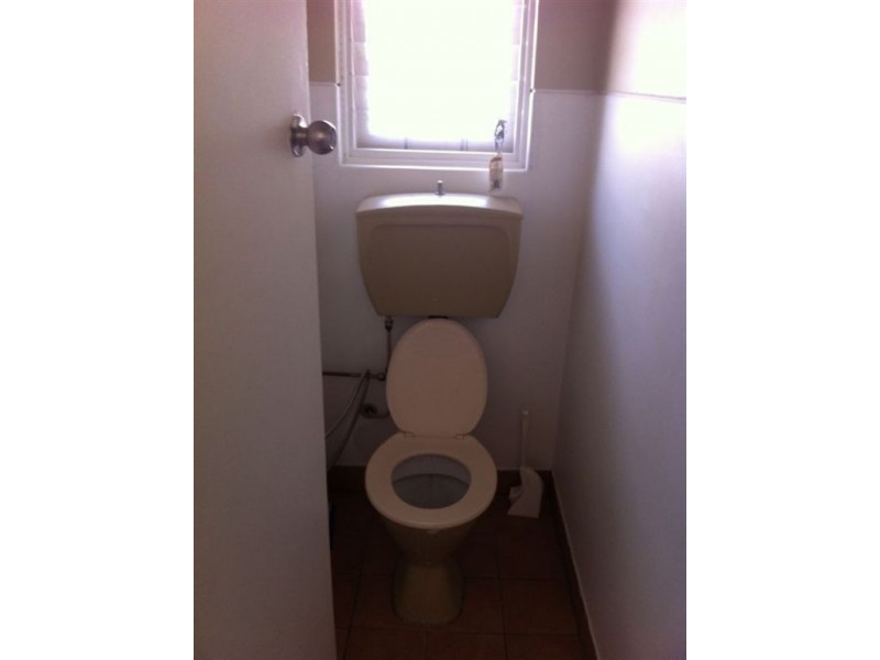 8 Sullivan Road, Elizabeth Park SA 5113