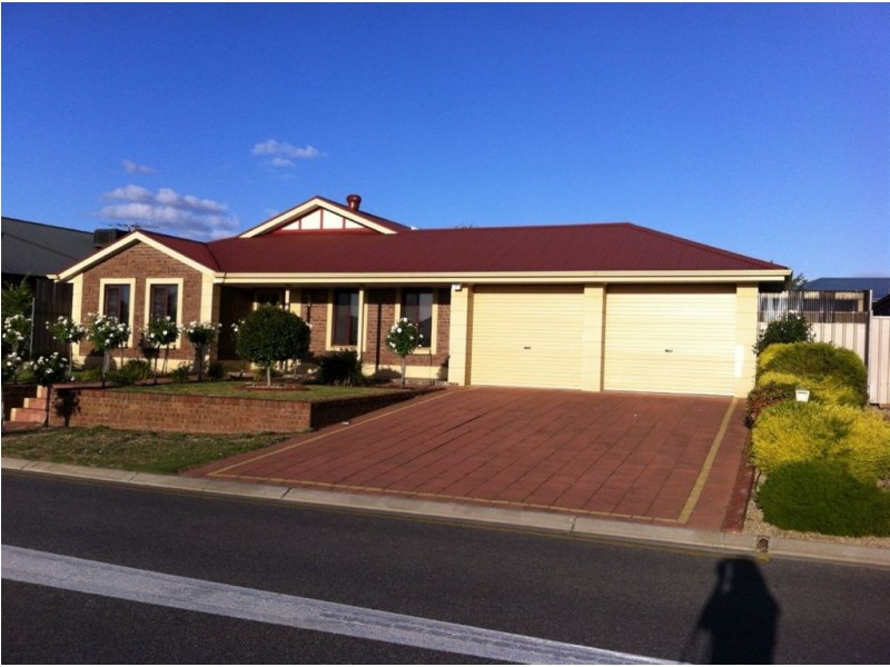 35 Gleeson Grove, Evanston Park SA 5116