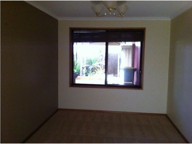 35 Gleeson Grove, Evanston Park SA 5116