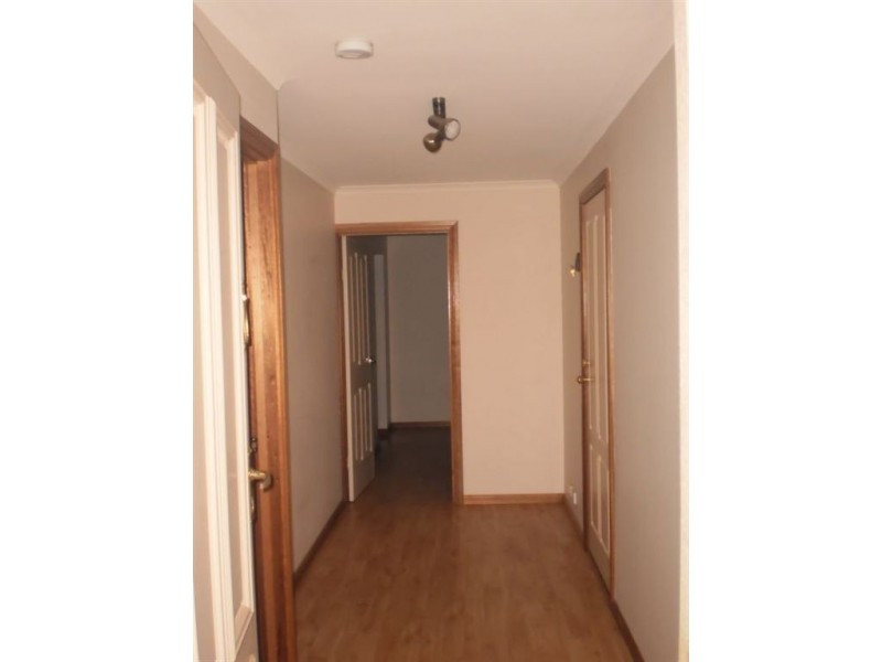 8 Creedon Close, Evanston Park SA 5116