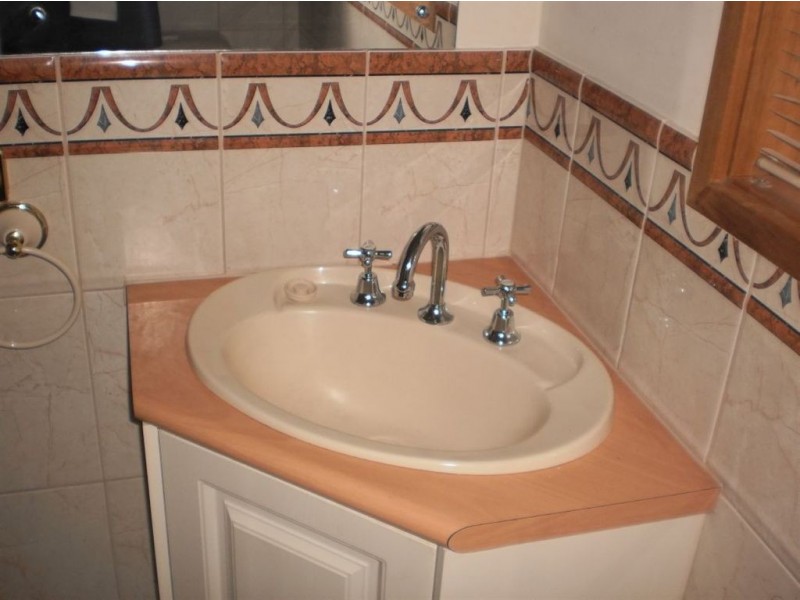 8 Creedon Close, Evanston Park SA 5116