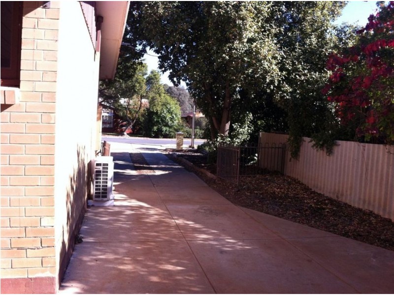 9 St Albans Road, Evanston Park SA 5116