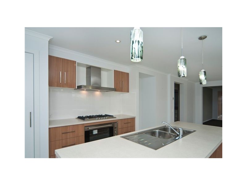 16 Saint Germain Ave, Andrews Farm SA 5114