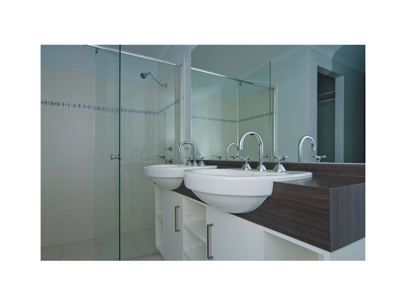 16 Saint Germain Ave, Andrews Farm SA 5114