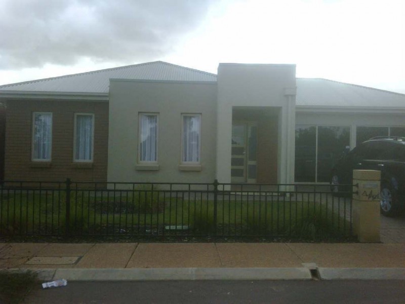 12 East Parkway, Andrews Farm SA 5114