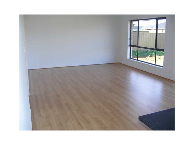 32 Oxford Drive, Andrews Farm SA 5114