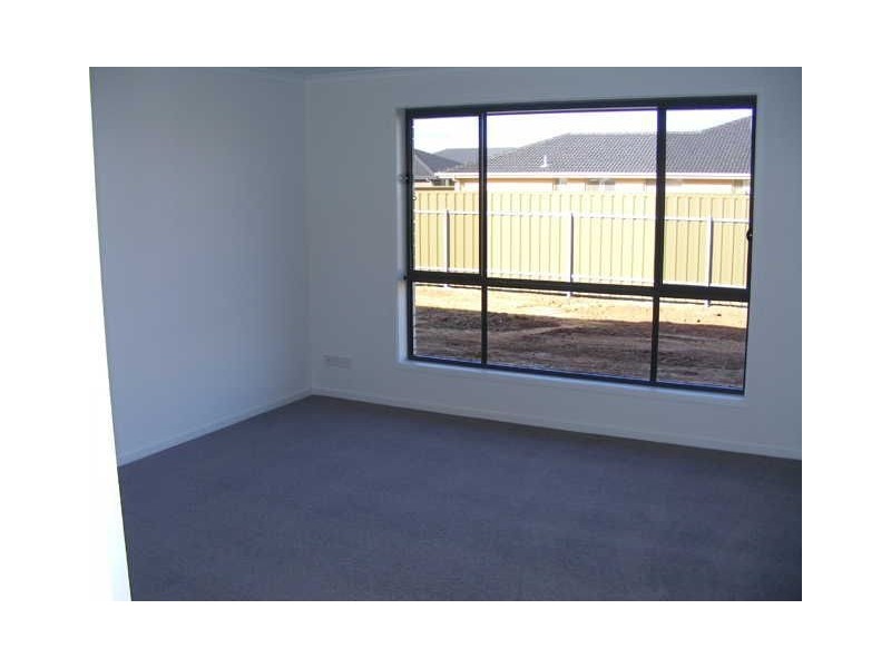 32 Oxford Drive, Andrews Farm SA 5114