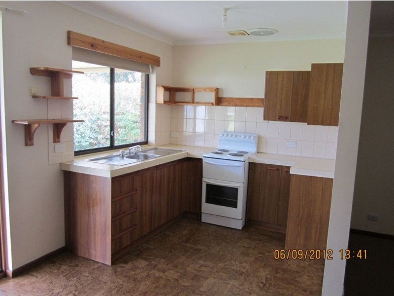 18 Kareda Street, Willaston SA 5118