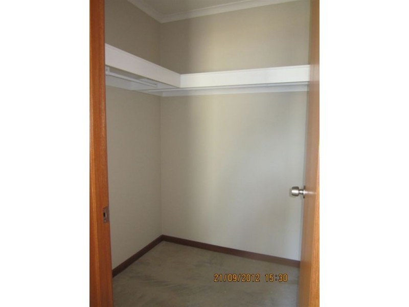 5 Mcgonigal Drive, Willaston SA 5118