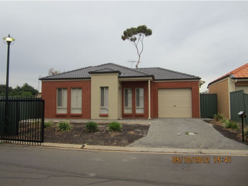 1 Oxford court, Elizabeth Park SA 5113