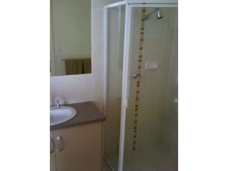 12 East parkway, Andrews Farm SA 5114