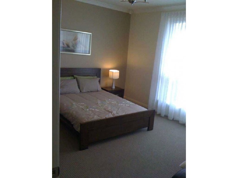 12 East parkway, Andrews Farm SA 5114