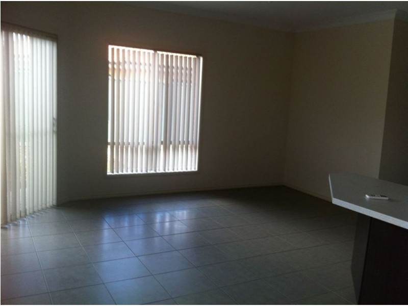 1 Oxford Court, Elizabeth Park SA 5113