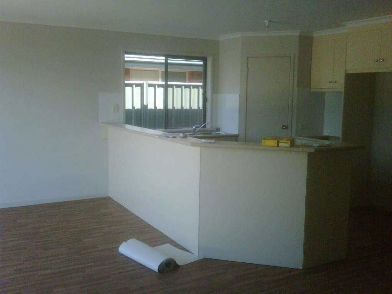 35 Semillion Crescent, Andrews Farm SA 5114