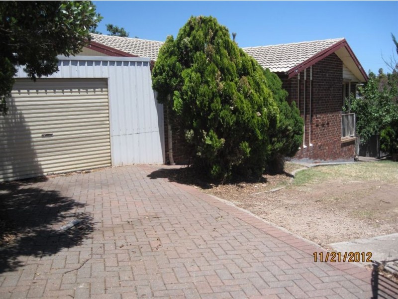 1 Dargie Avenue, Hope Valley SA 5090