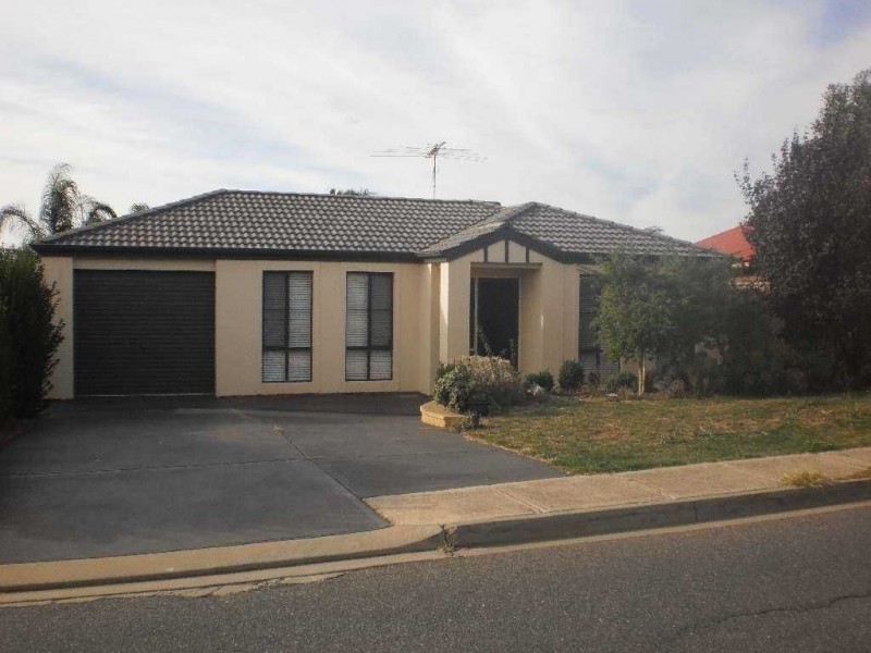 31 Thiele Crescent, Evanston Park SA 5116