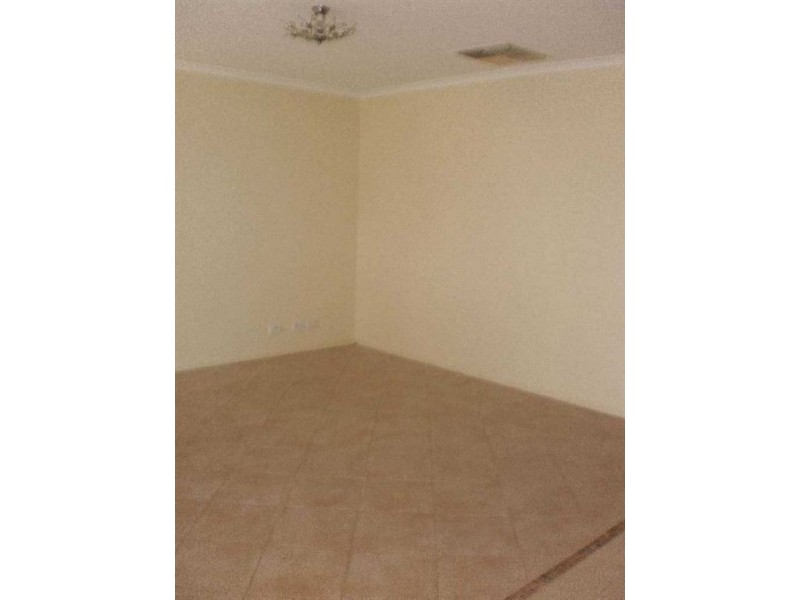 31 Thiele Crescent, Evanston Park SA 5116