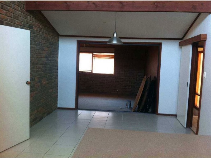 1 Colville Drive, Willaston SA 5118