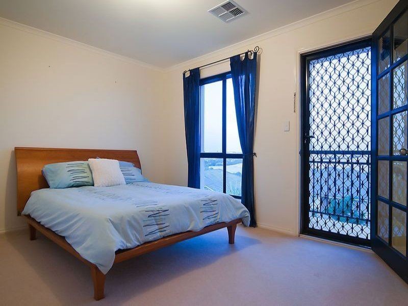 13 Oaklands Circuit, Hewett SA 5118