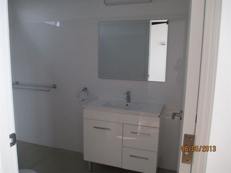 17 The Esplanade, Thompson Beach SA 5501