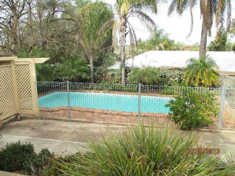 25 Redbanks Road, Willaston SA 5118