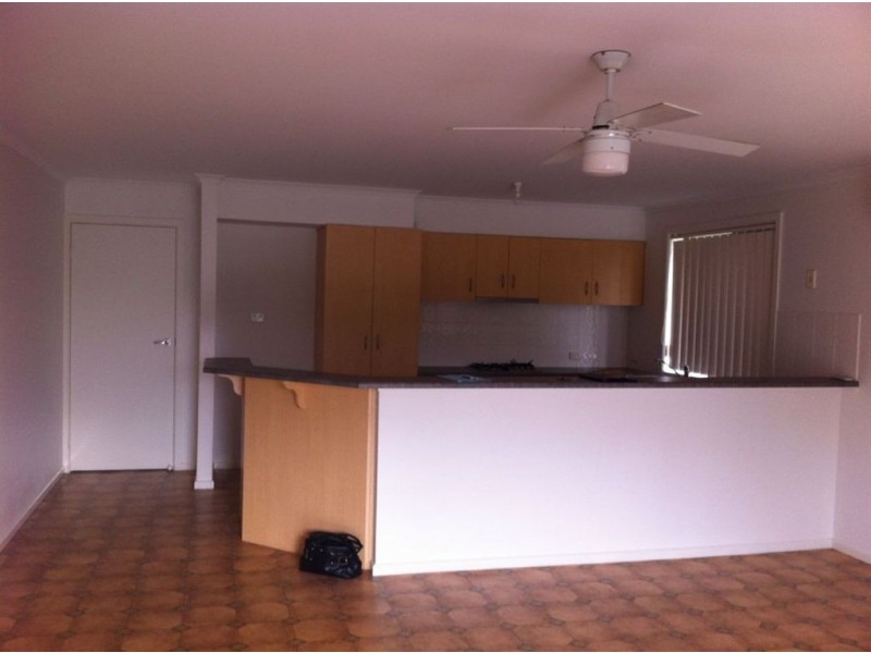 32 Potts Road, Evanston Park SA 5116