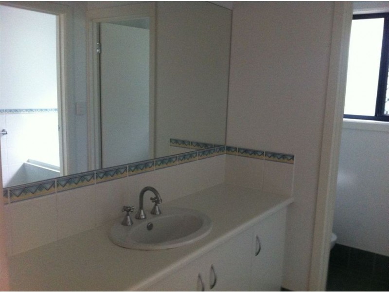 32 Potts Road, Evanston Park SA 5116