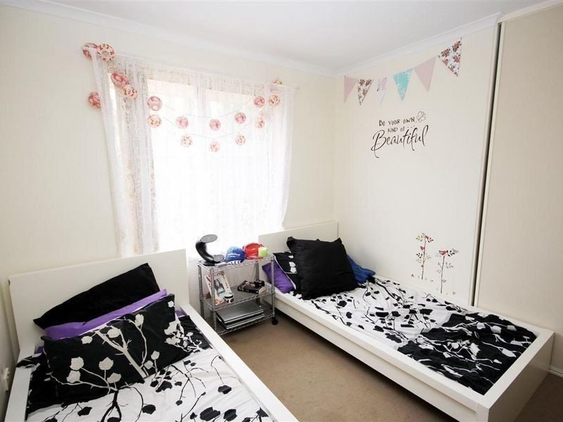 15 Lumsden Court, Evanston Park SA 5116