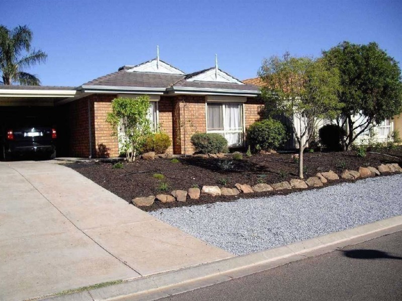 26 Angas Avenue, Evanston Park SA 5116