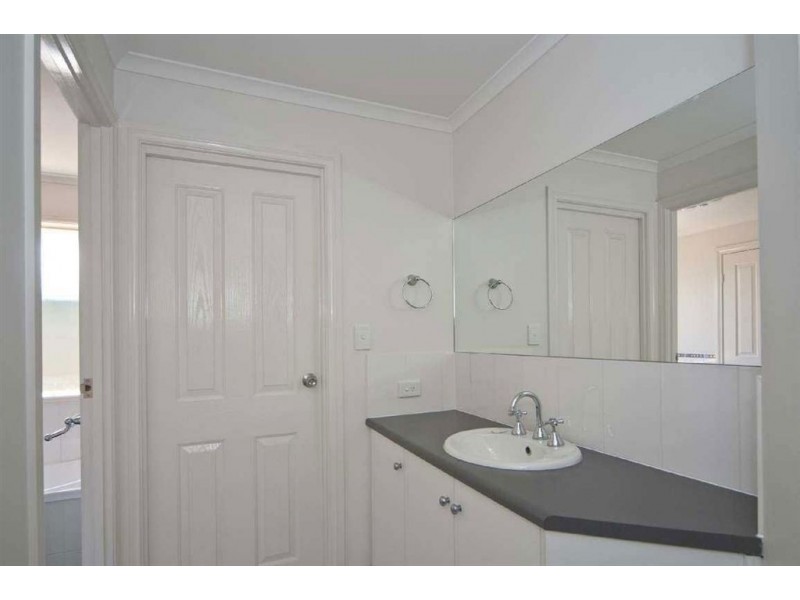 12 Teal Court, Hewett SA 5118