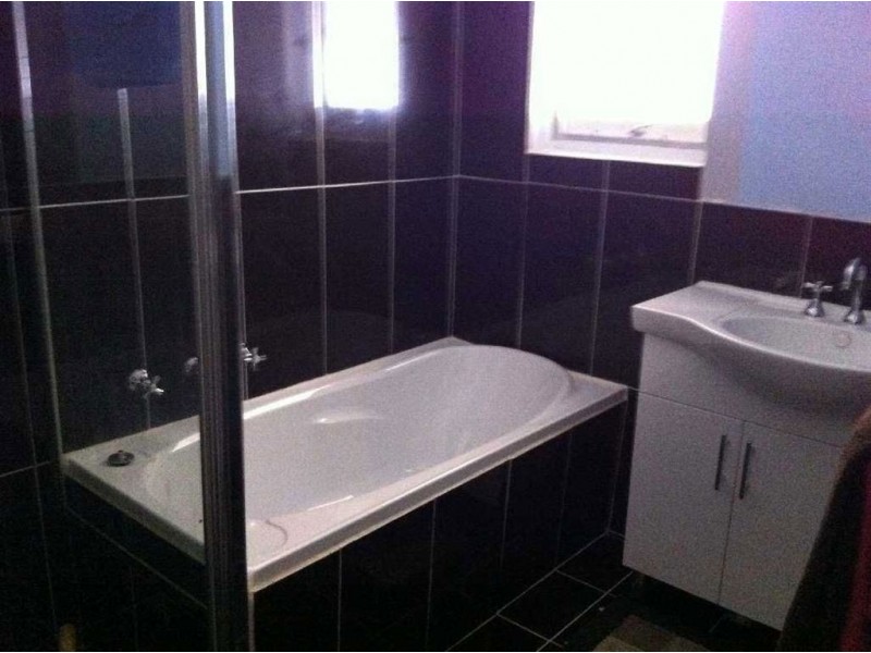 9 St Albans Road, Evanston Park SA 5116