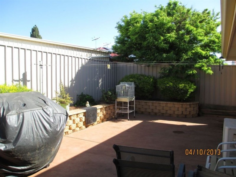 43 Gleeson Grove, Evanston Park SA 5116