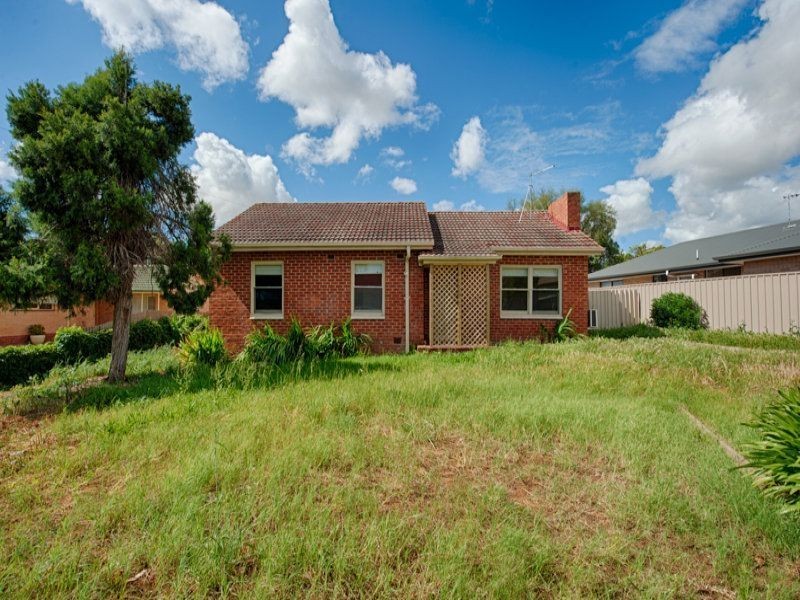 13 Hawk Street, Elizabeth Park SA 5113