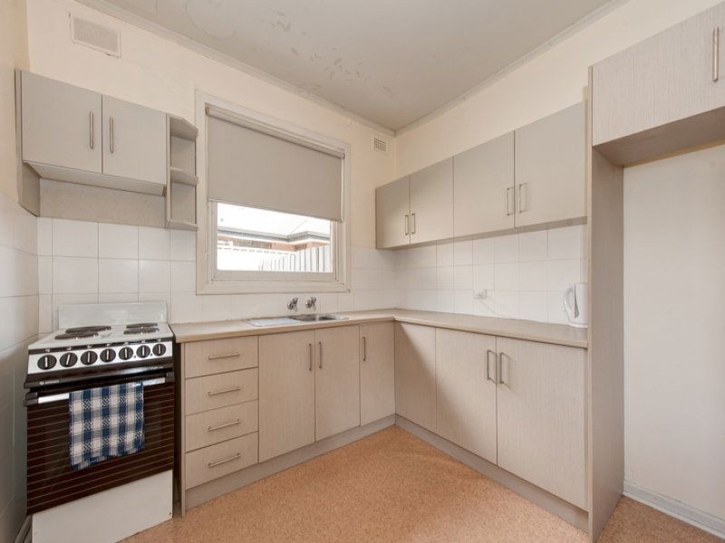 13 Hawk Street, Elizabeth Park SA 5113