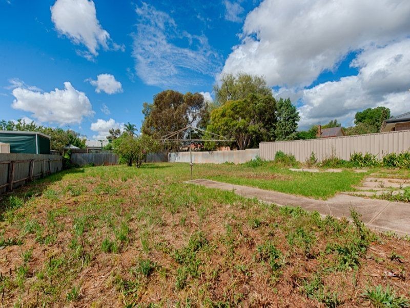 13 Hawk Street, Elizabeth Park SA 5113