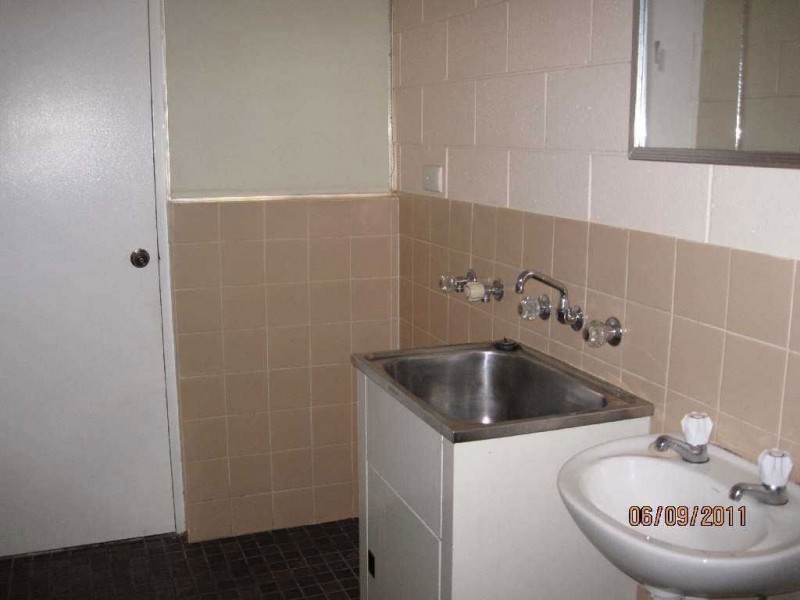 1/3 Young Street, Kapunda SA 5373